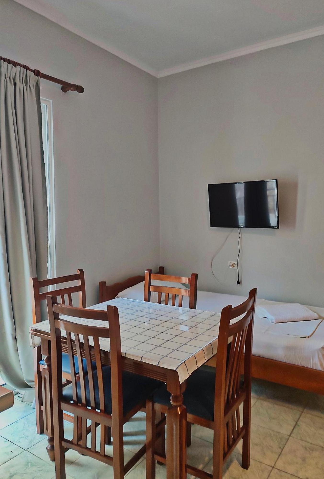 Duka Rooms Himara Kültér fotó